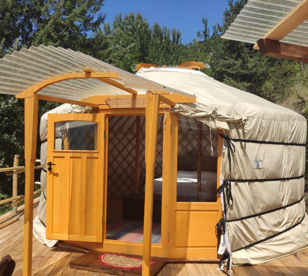 Glamping La Cascina D'Orleans Hotell Saint-Pierre Exteriör bild